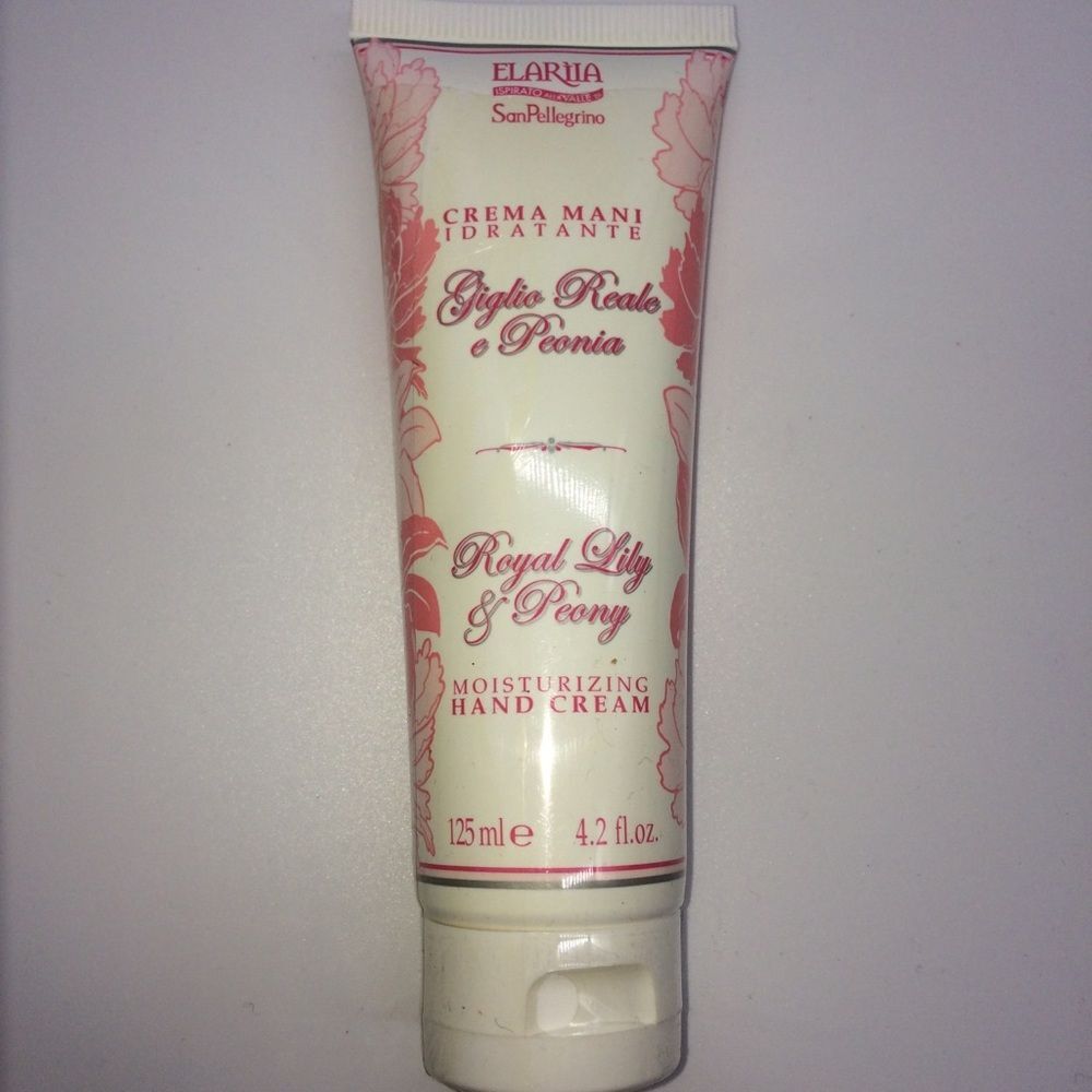NIB Sealed Elariia San Pellegrino Royal Lilly & Peony Moisturizing Hand Cream